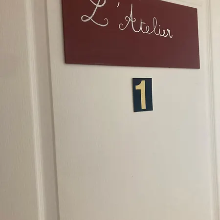 L Atelier De Saint Joseph La Verrie